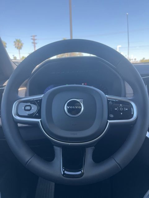 New 2026 Volvo XC90 B5 Core AWD/4WD image 11