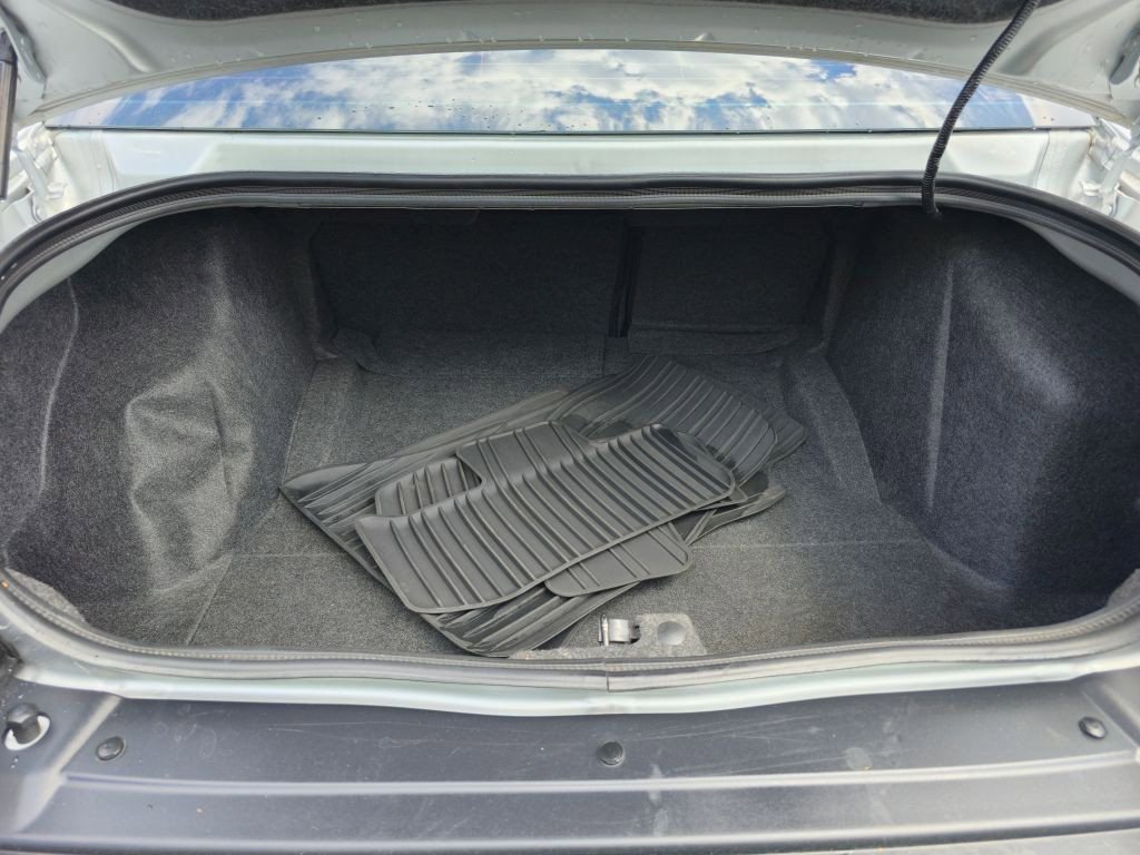 Used 2021 Dodge Challenger R/T Scat Pack RWD image 6