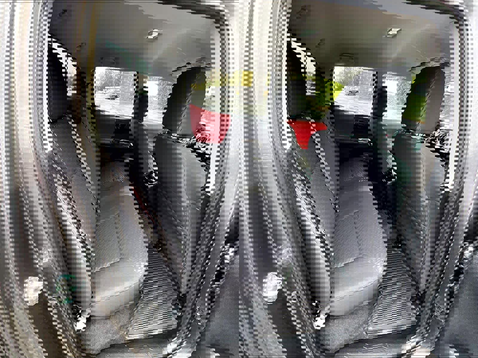 Used 2023 Toyota Tacoma SR5 AWD/4WD image 16