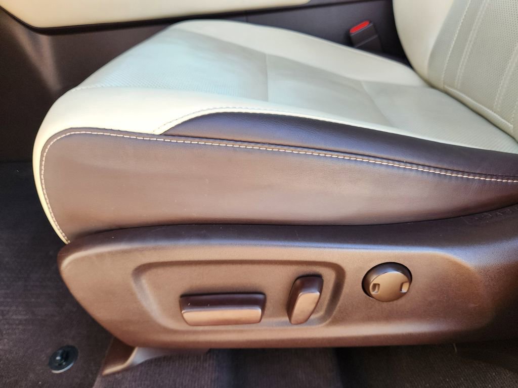 Used 2019 Lexus RX 350 FWD w/ Premium Package image 26