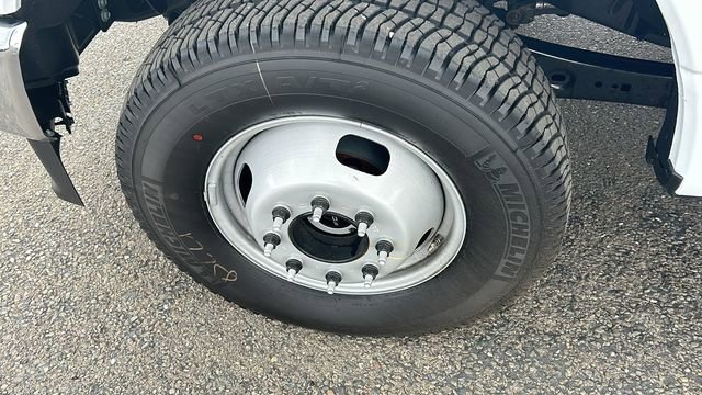 New 2026 Ford F350 XL w/ XL Chrome Package image 12