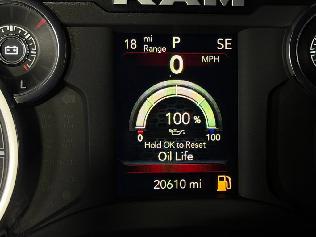 Used 2024 RAM 1500 Big Horn RWD image 15