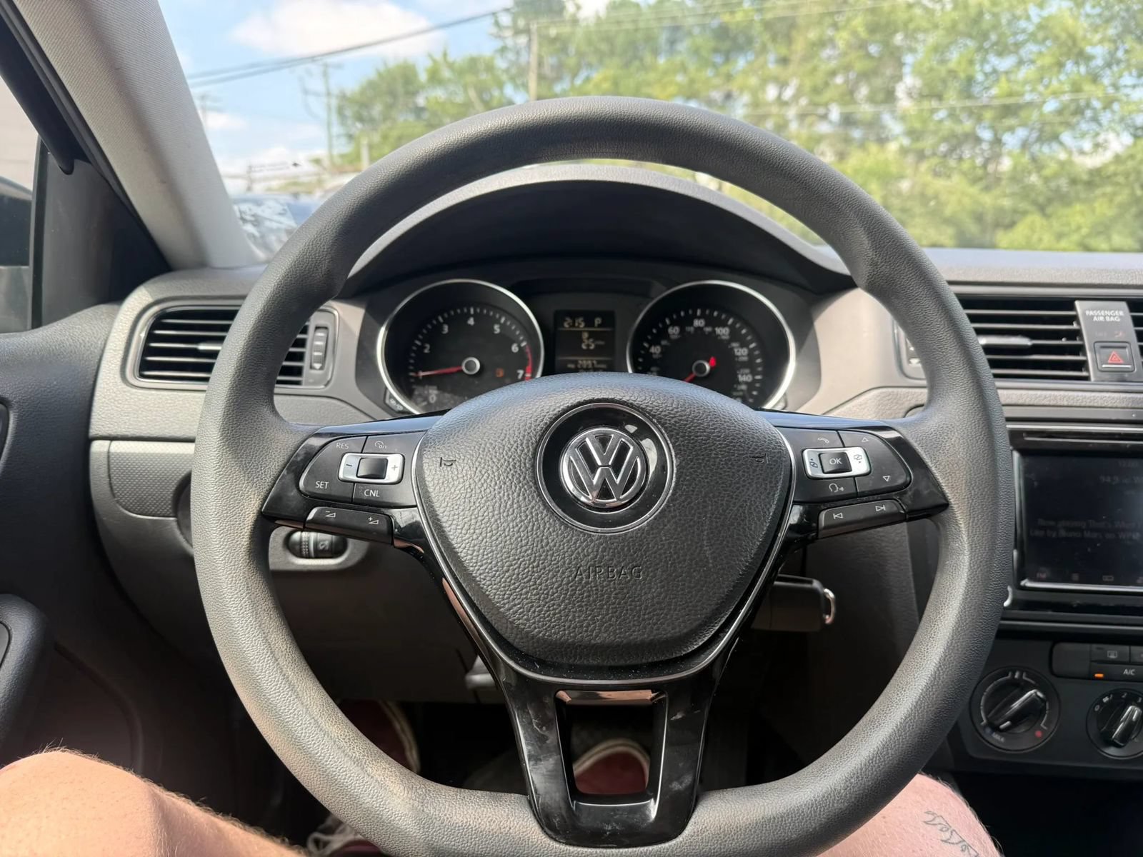 Used 2016 Volkswagen Jetta S FWD image 9