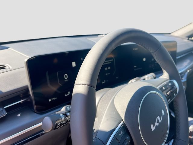 New 2026 Kia K5 GT FWD image 9