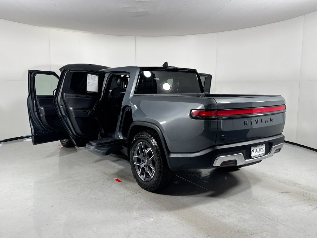 Used 2023 Rivian R1T Adventure Dual AWD/4WD image 22