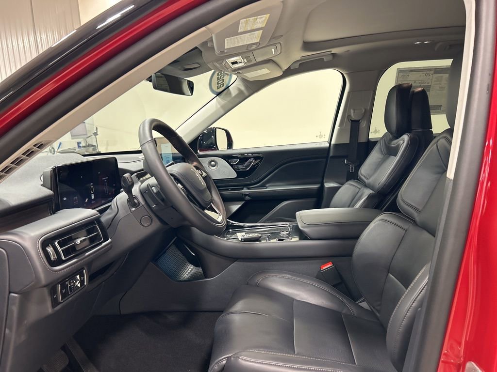 New 2026 Lincoln Aviator Reserve AWD/4WD image 10
