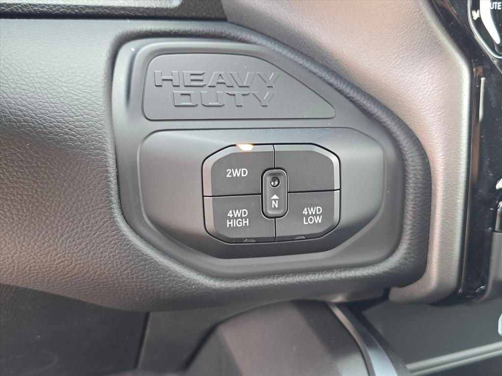 New 2027 RAM 3500 Big Horn AWD/4WD image 11
