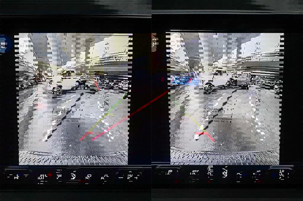 New 2025 Ford Maverick XL image 25