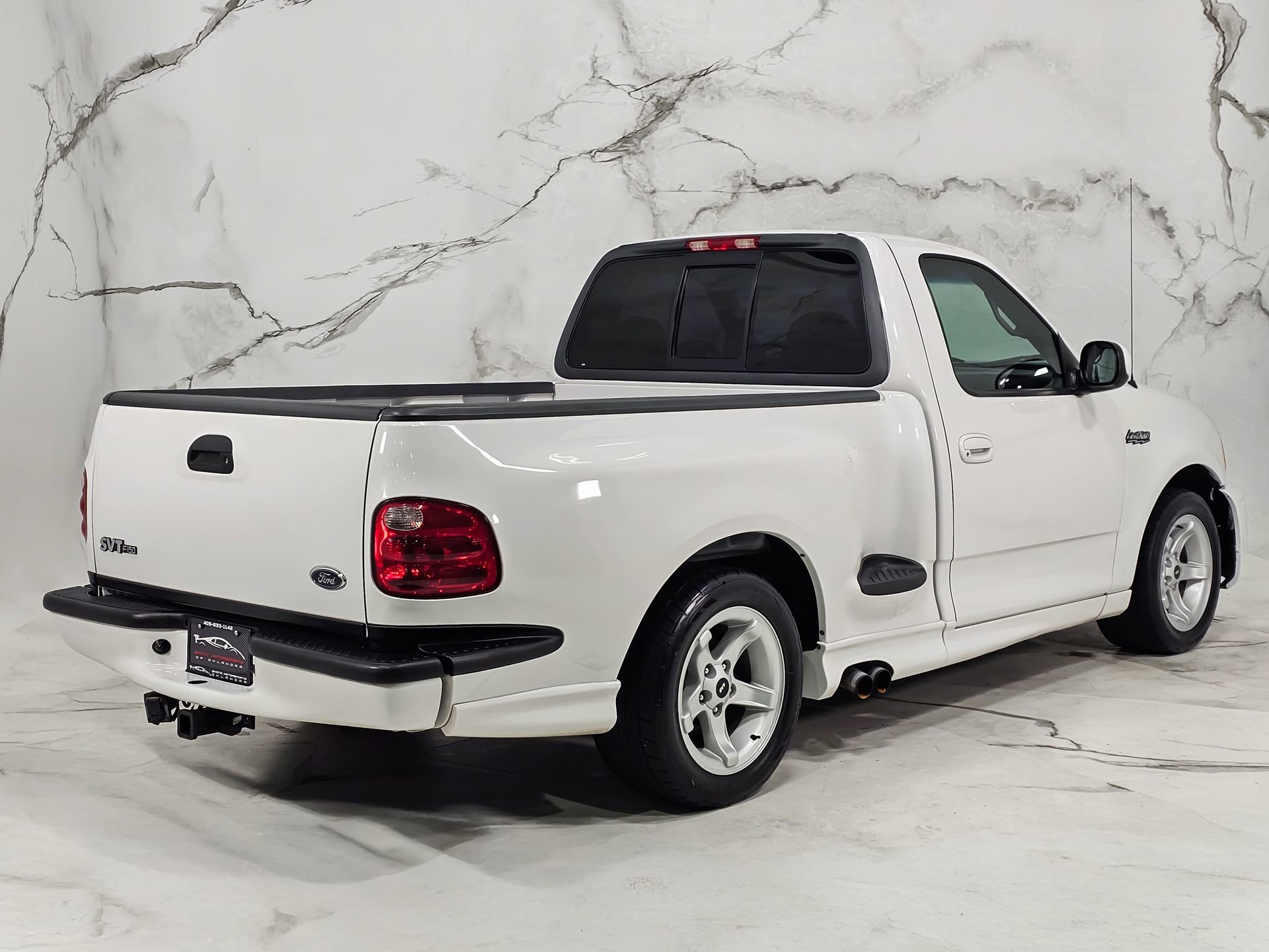 Used 2000 Ford F150 Lightning RWD image 13