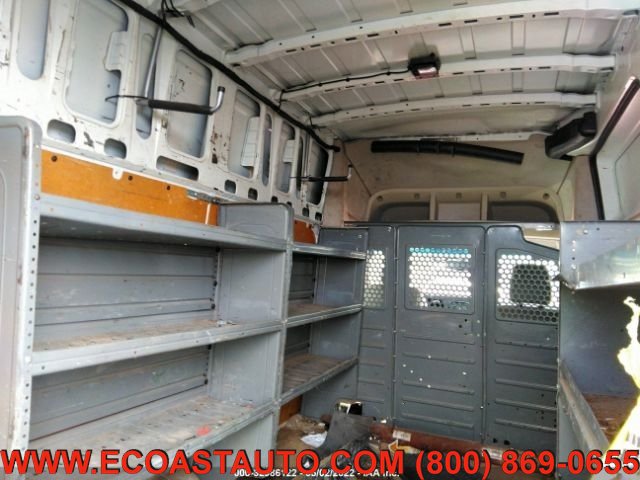 Used 2012 Nissan NV 2500 SV w/ Side Curtain Airbag Pkg RWD image 8