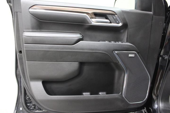Used 2024 Chevrolet Silverado 1500 RST AWD/4WD image 17