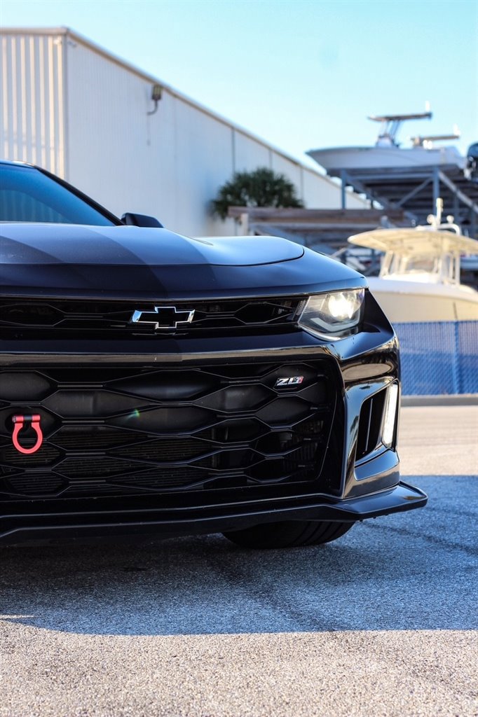 Used 2022 Chevrolet Camaro SS w/ Redline Edition image 4