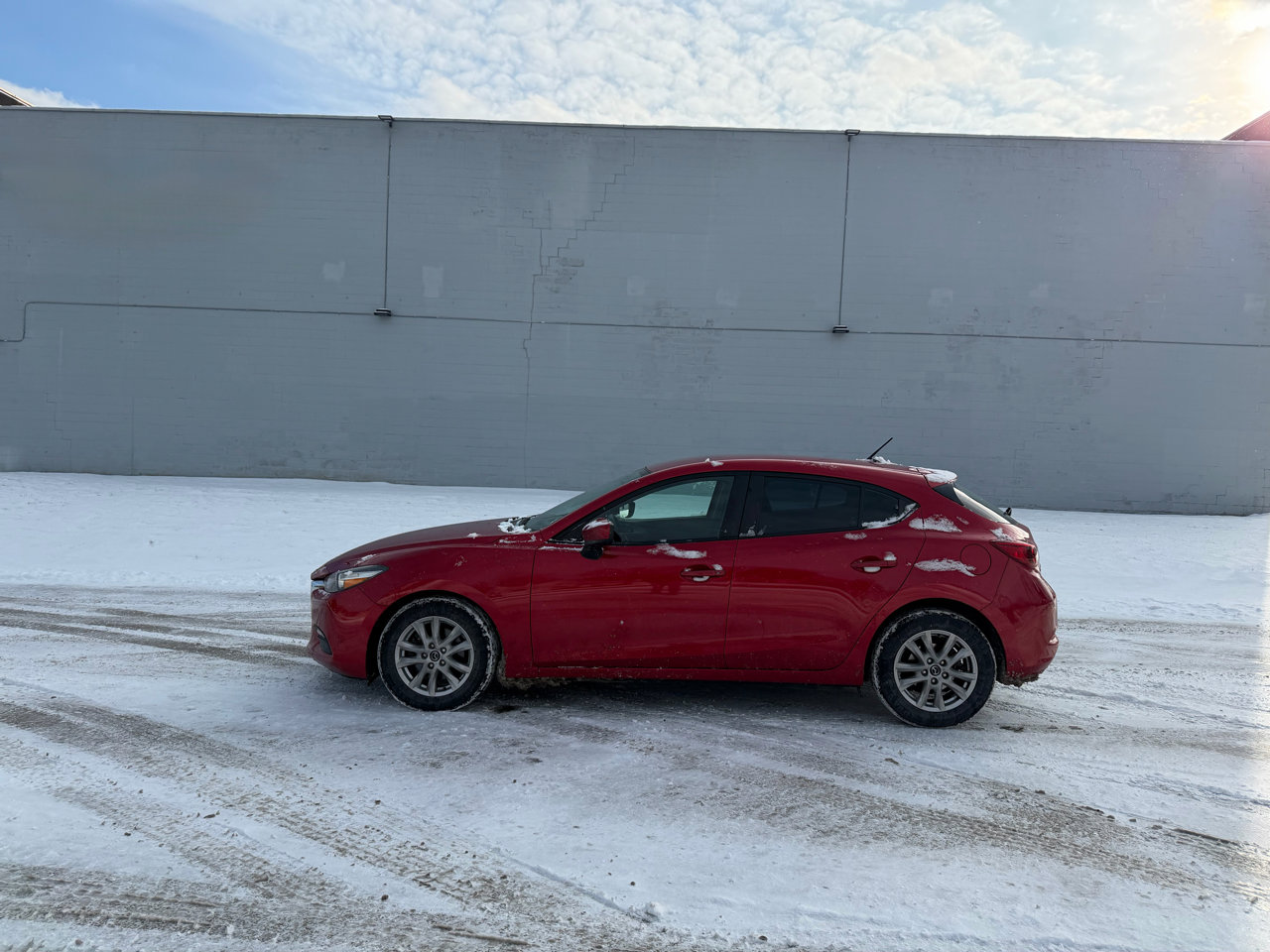 Used 2017 MAZDA MAZDA3 Sport image 4