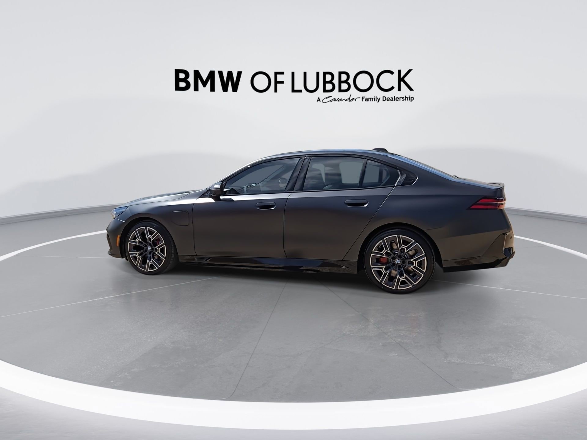 New 2027 BMW 550e xDrive AWD/4WD image 6