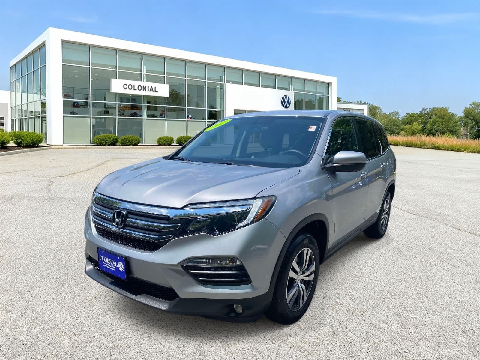 Used 2017 Honda Pilot EX image 1