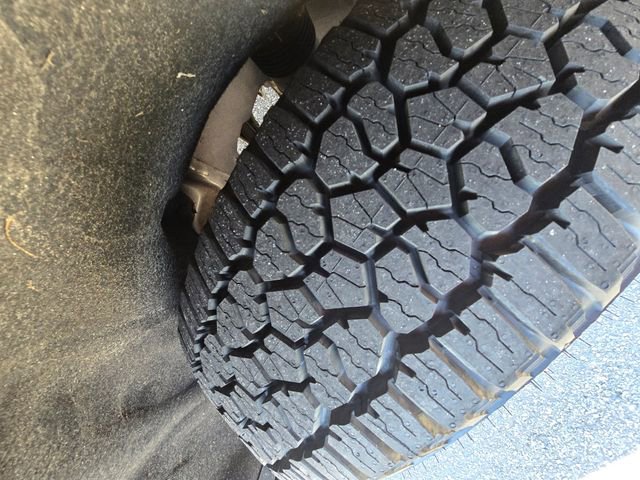 Used 2020 Jeep Grand Cherokee Laredo RWD image 11
