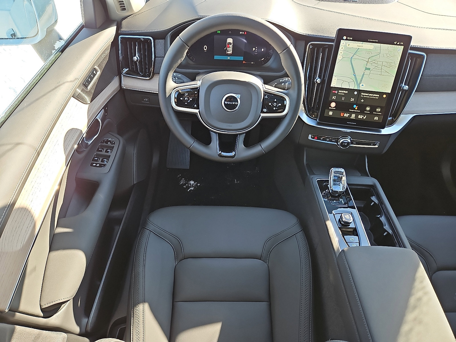 New 2026 Volvo XC90 B6 Plus w/ Protection Package image 9