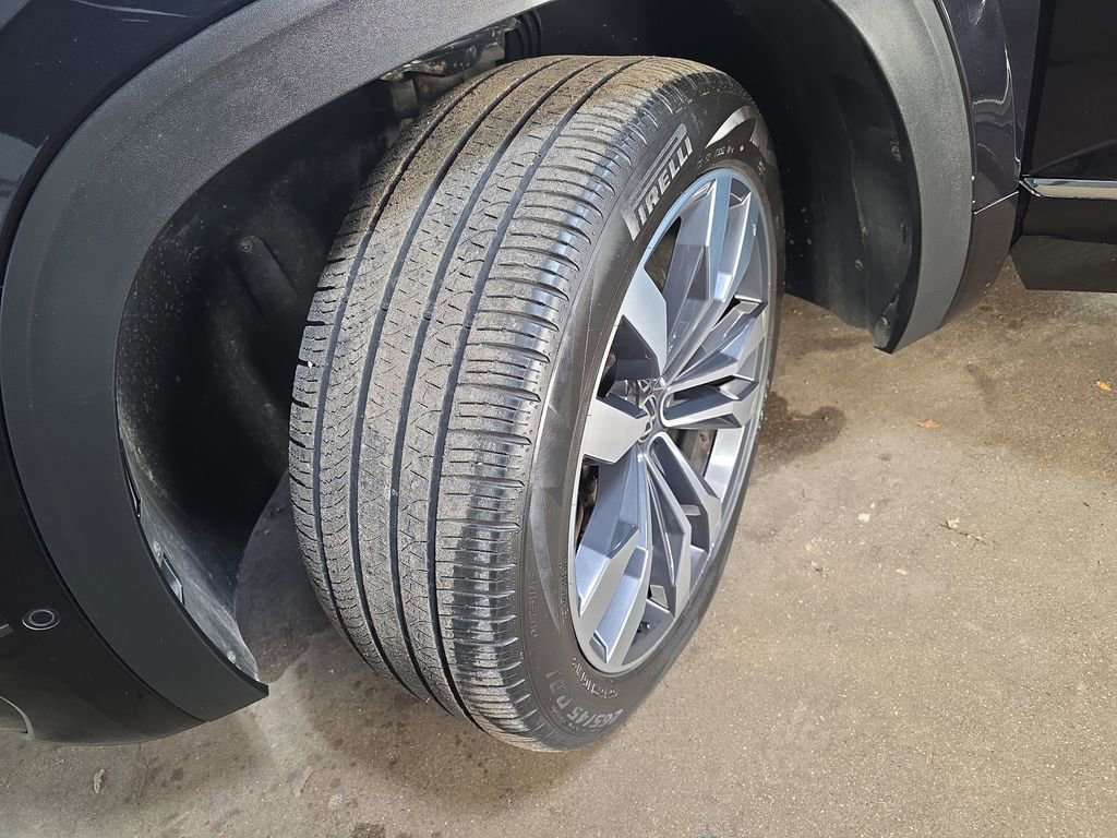 Used 2022 Volkswagen Atlas SEL Premium image 31