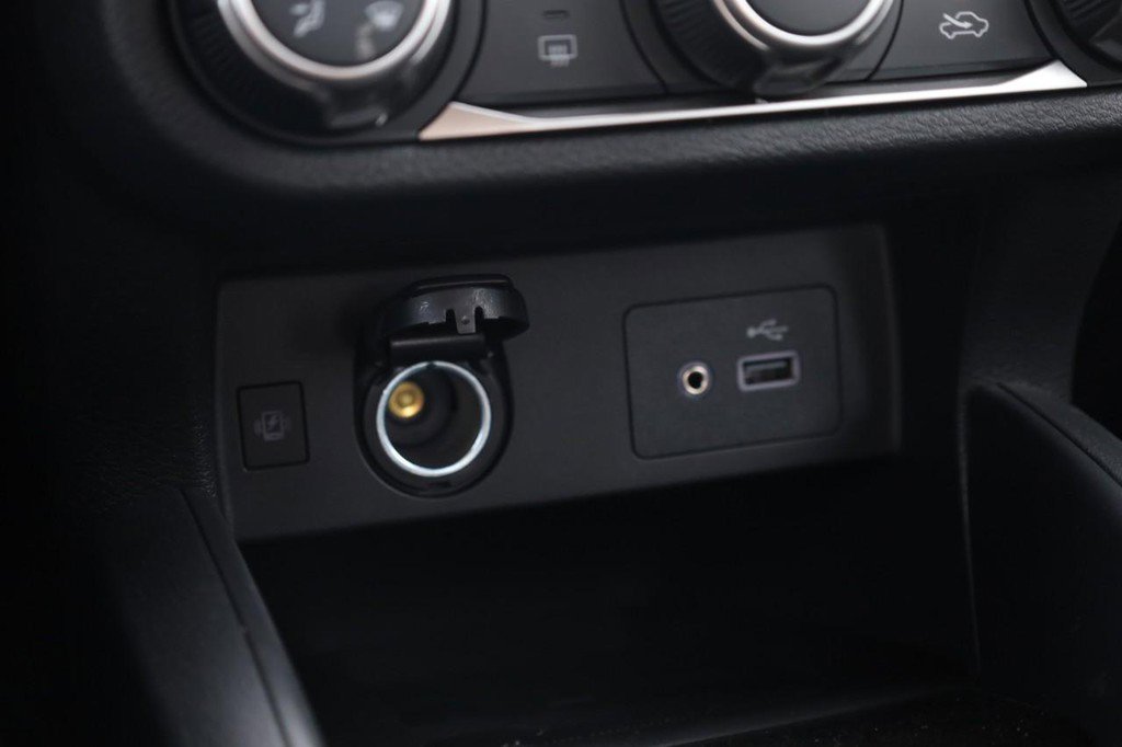 New 2025 Nissan Versa SV w/ Trunk Package image 13