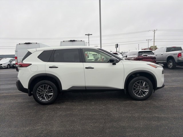 Used 2021 Nissan Rogue S image 6
