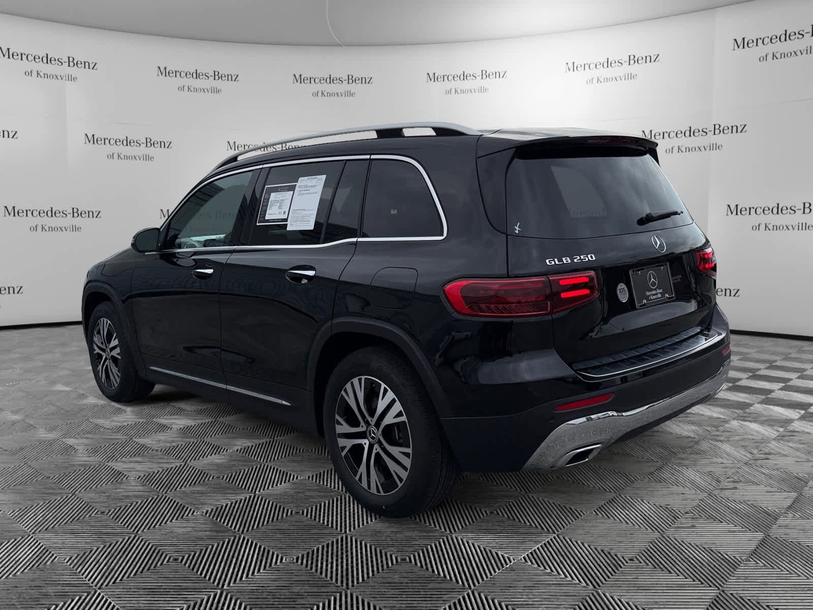 Certified 2024 Mercedes-Benz GLB 250 video 3