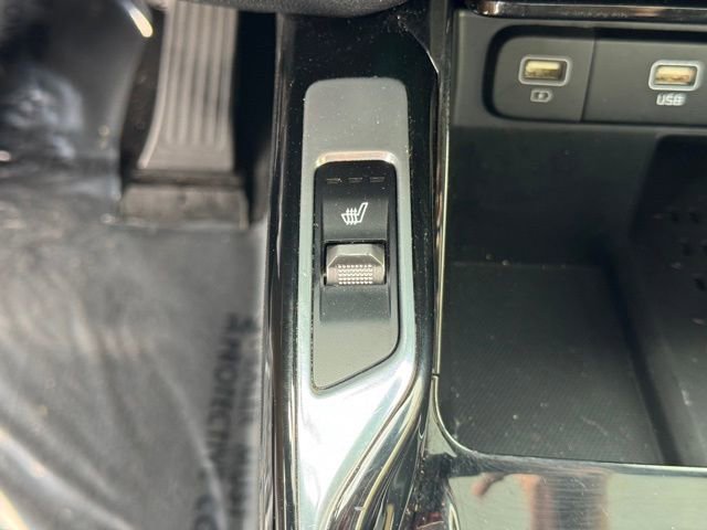 Certified 2023 Kia Sorento SX image 27