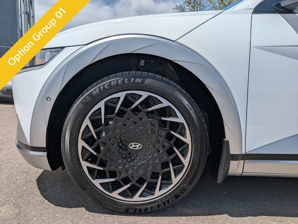 Used 2024 Hyundai Ioniq 5 Limited AWD/4WD image 10