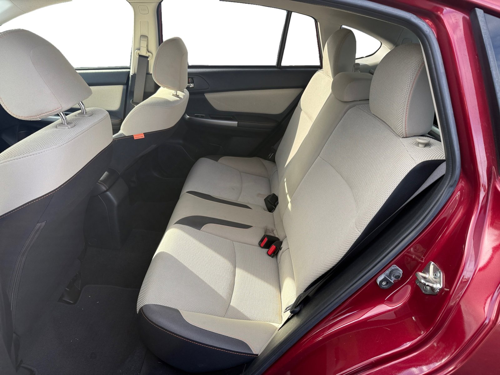 Used 2017 Subaru Crosstrek 2.0i Premium image 16