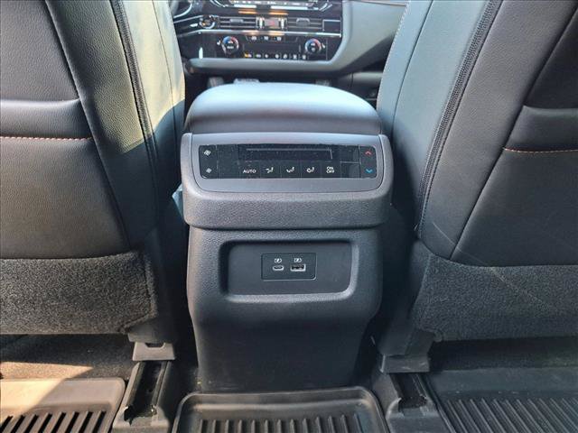 Used 2025 Nissan Pathfinder Rock Creek AWD/4WD image 16