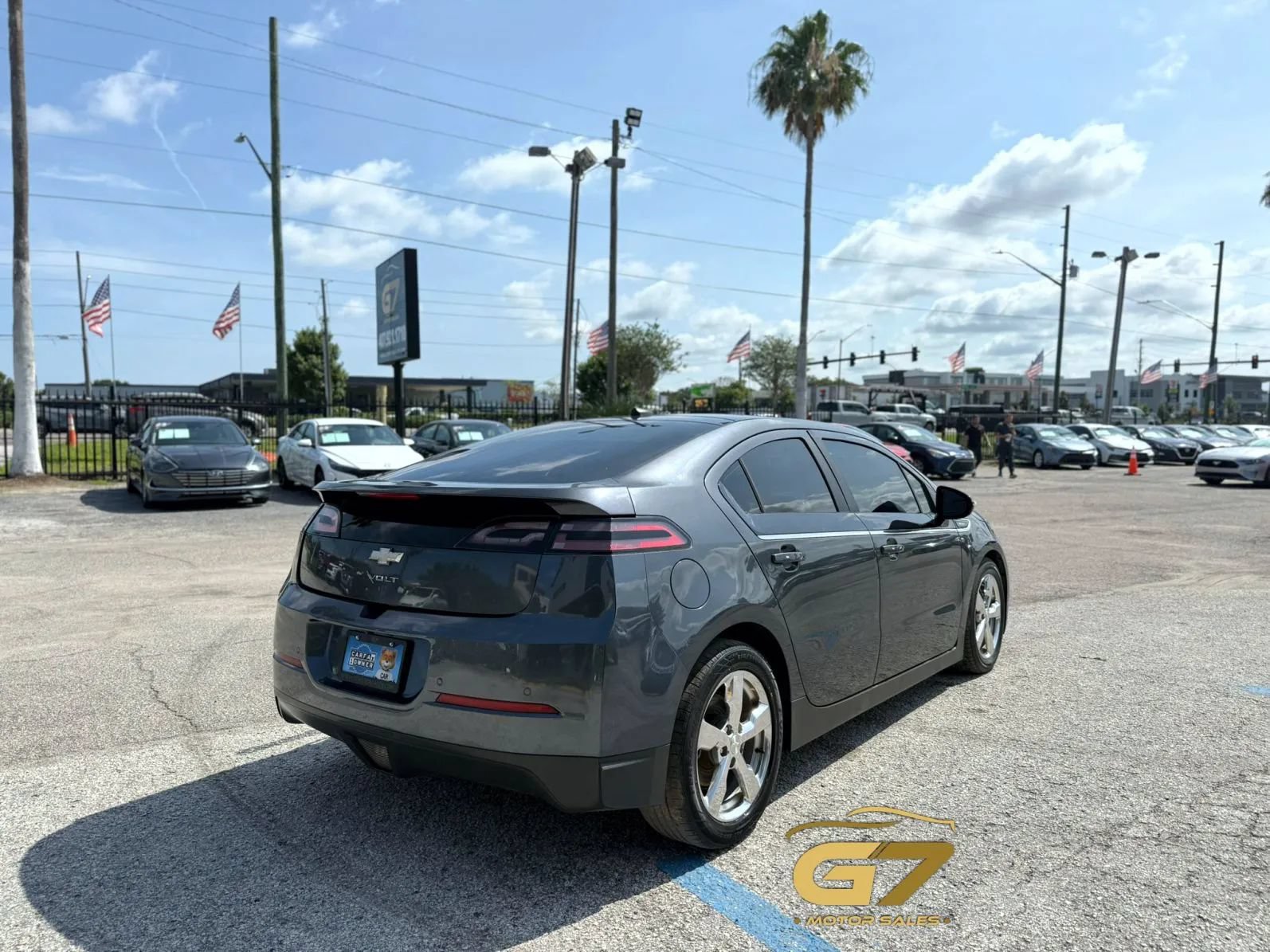 Used 2013 Chevrolet Volt Premium w/ Premium Trim Package FWD image 9