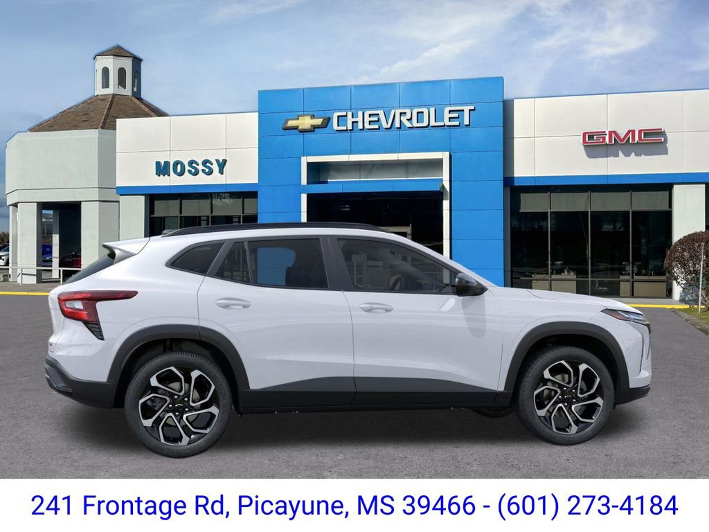 New 2026 Chevrolet Trax RS w/ Sunroof Package image 5