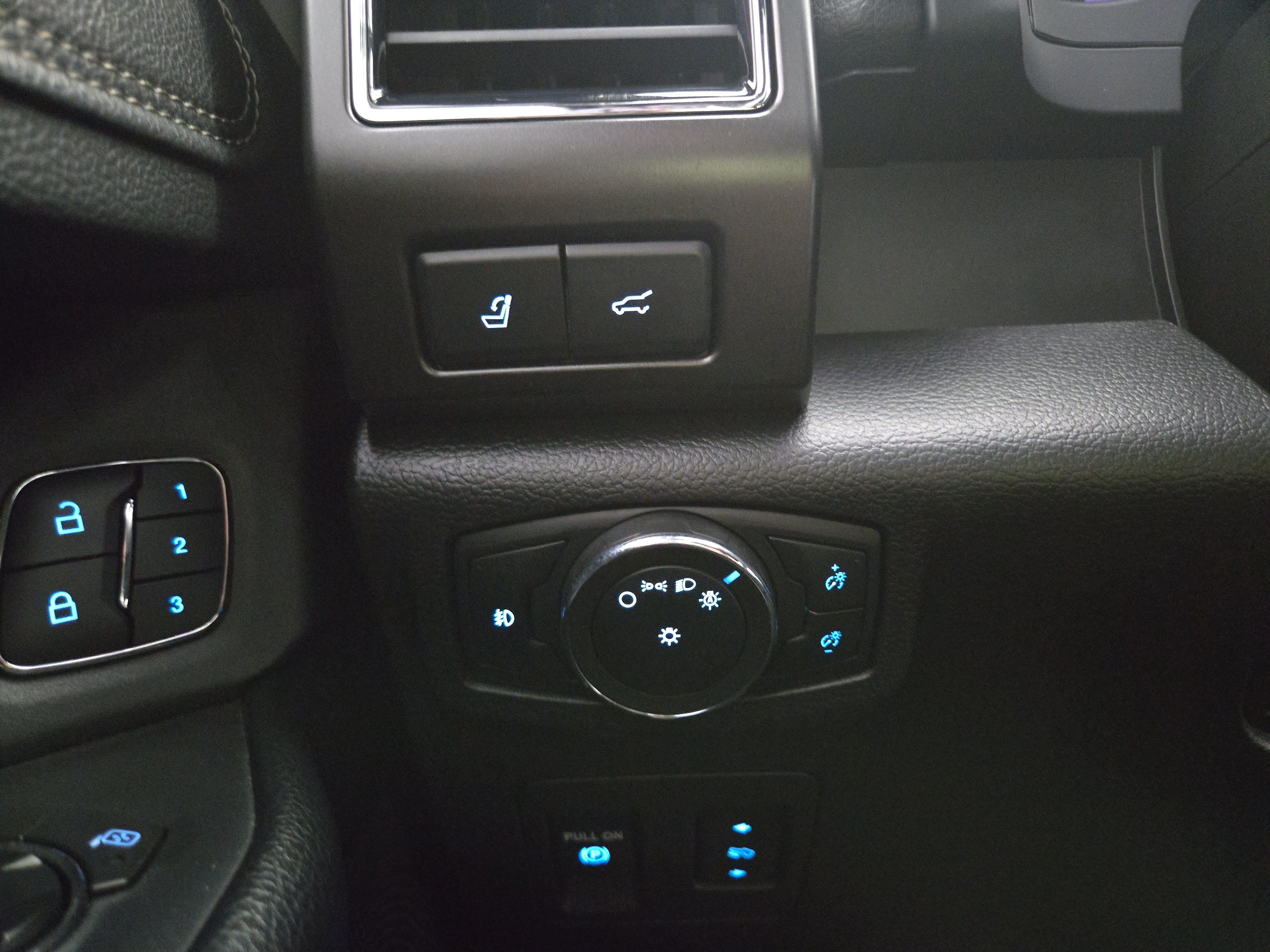 Used 2021 Ford Expedition Max Limited AWD/4WD image 30