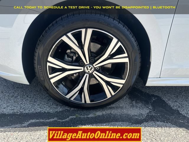 Used 2022 Volkswagen Passat 2.0T SE FWD image 8