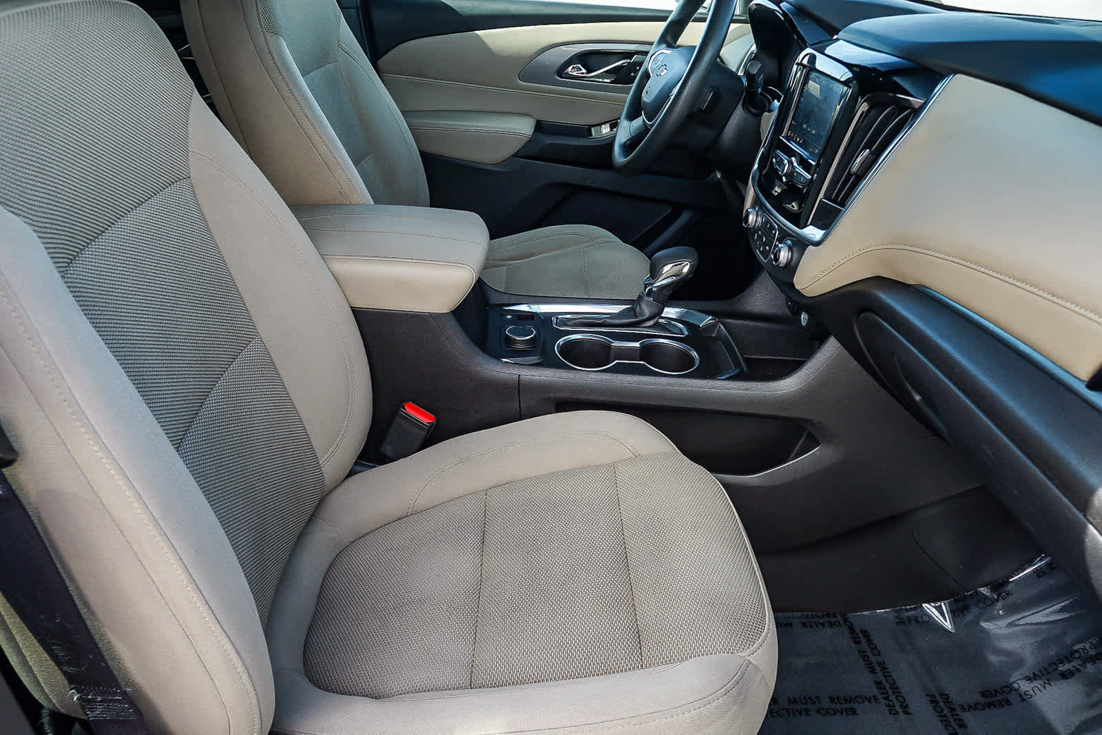 Used 2022 Chevrolet Traverse LS w/ Midnight/Sport Edition image 19