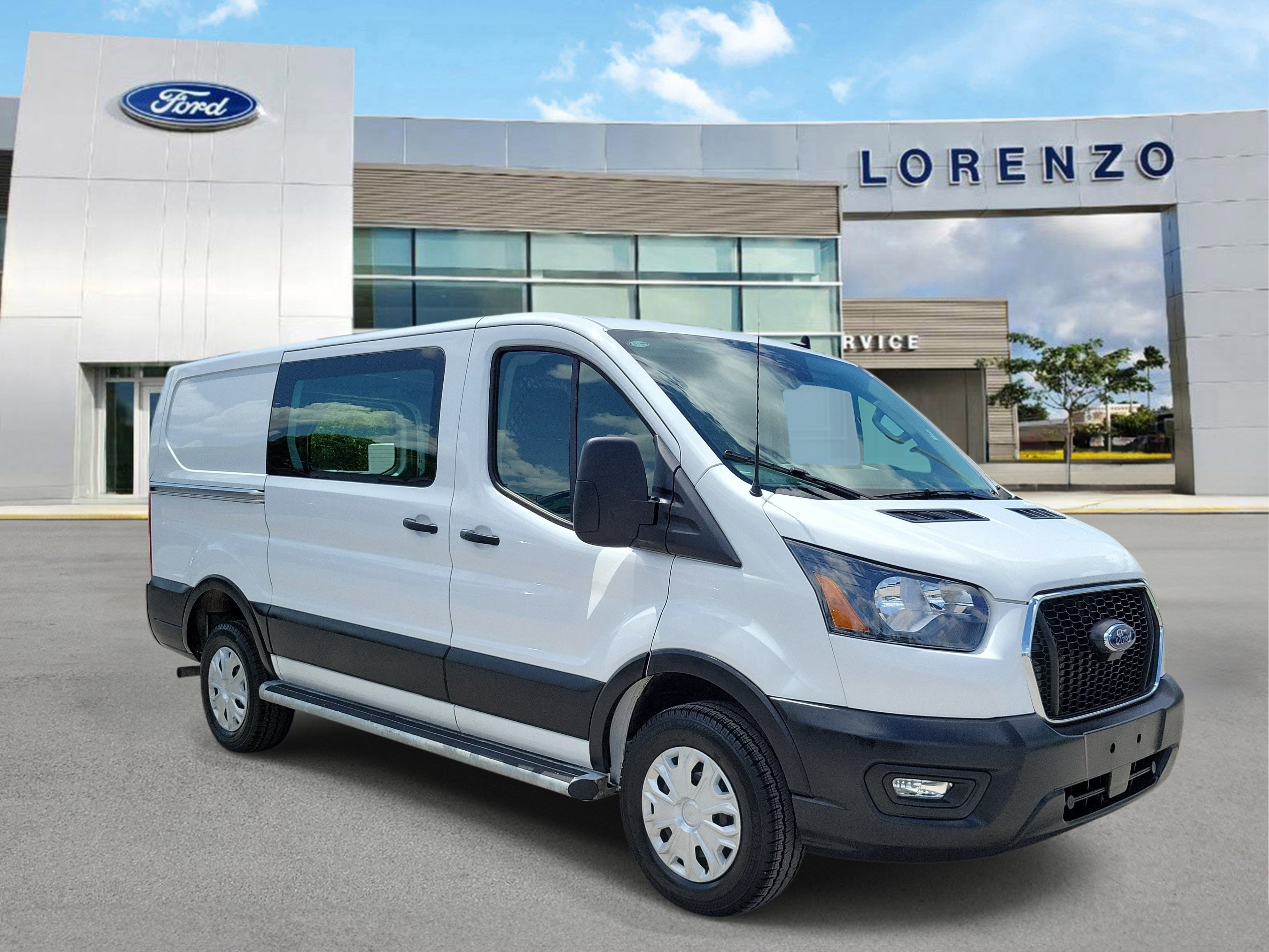 Used 2024 Ford Transit 250 Low Roof w/ Exterior Upgrade Package RWD image 3