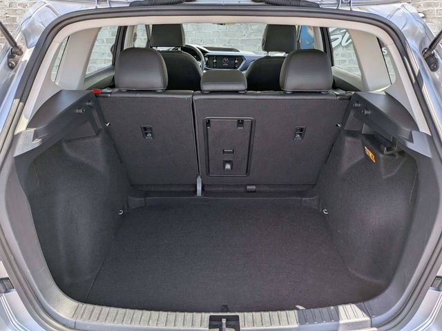 Certified 2023 Volkswagen Taos SE w/ Panoramic Sunroof Package FWD image 13