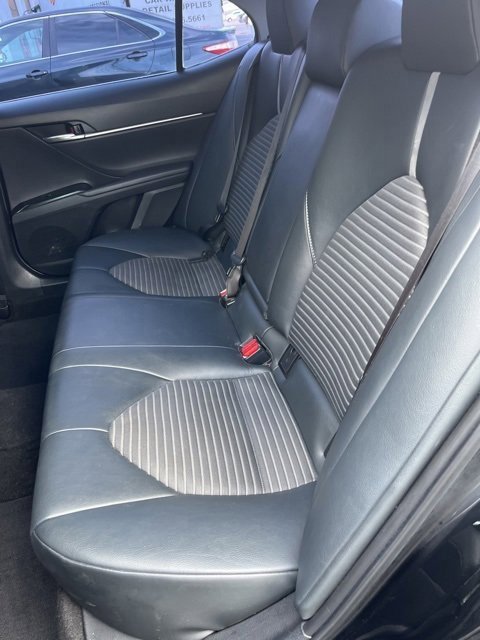 Used 2019 Toyota Camry SE image 10