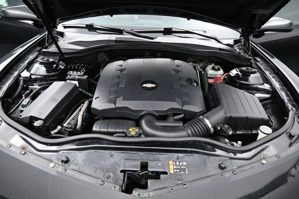 Used 2012 Chevrolet Camaro LT RWD image 21
