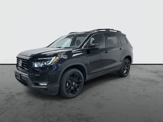 Certified 2025 Honda Passport Black Edition image 8