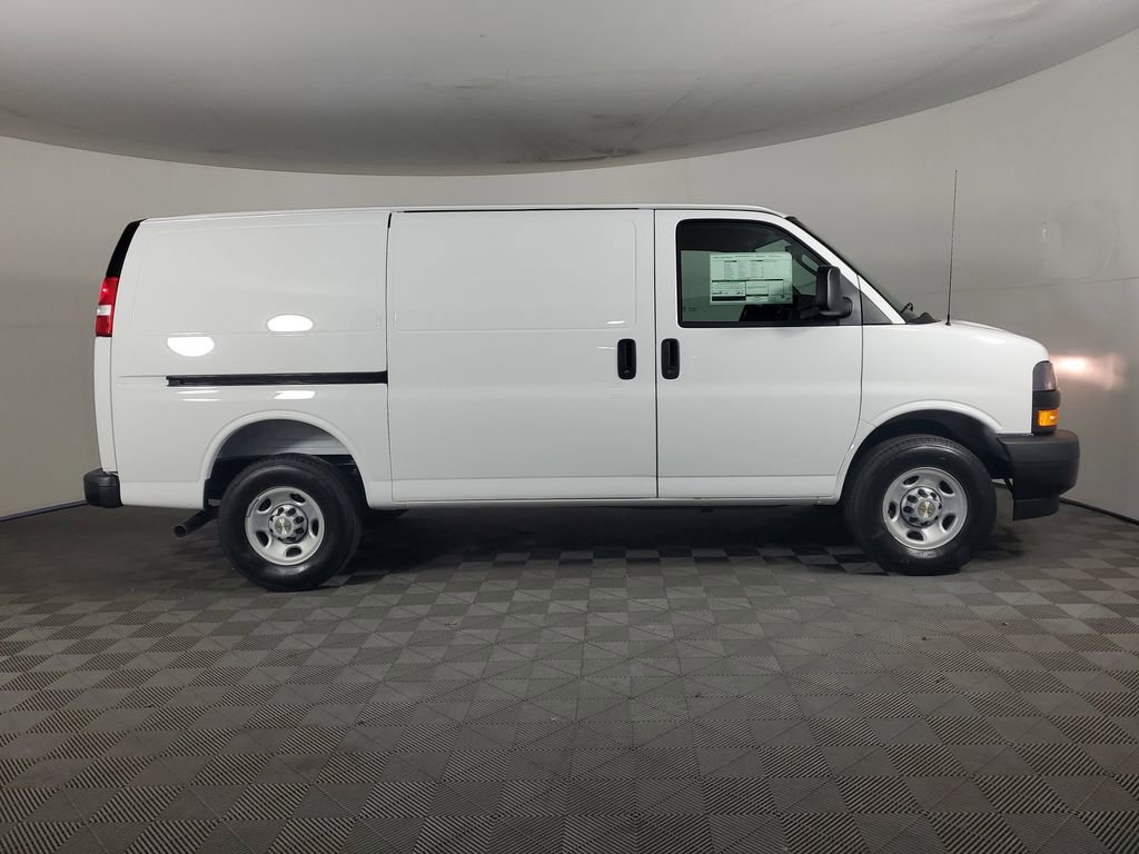 New 2026 Chevrolet Express 2500 w/ Driver Convenience Package image 2