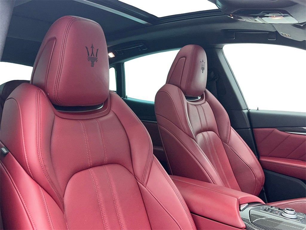 Used 2021 Maserati Levante S GranSport image 45