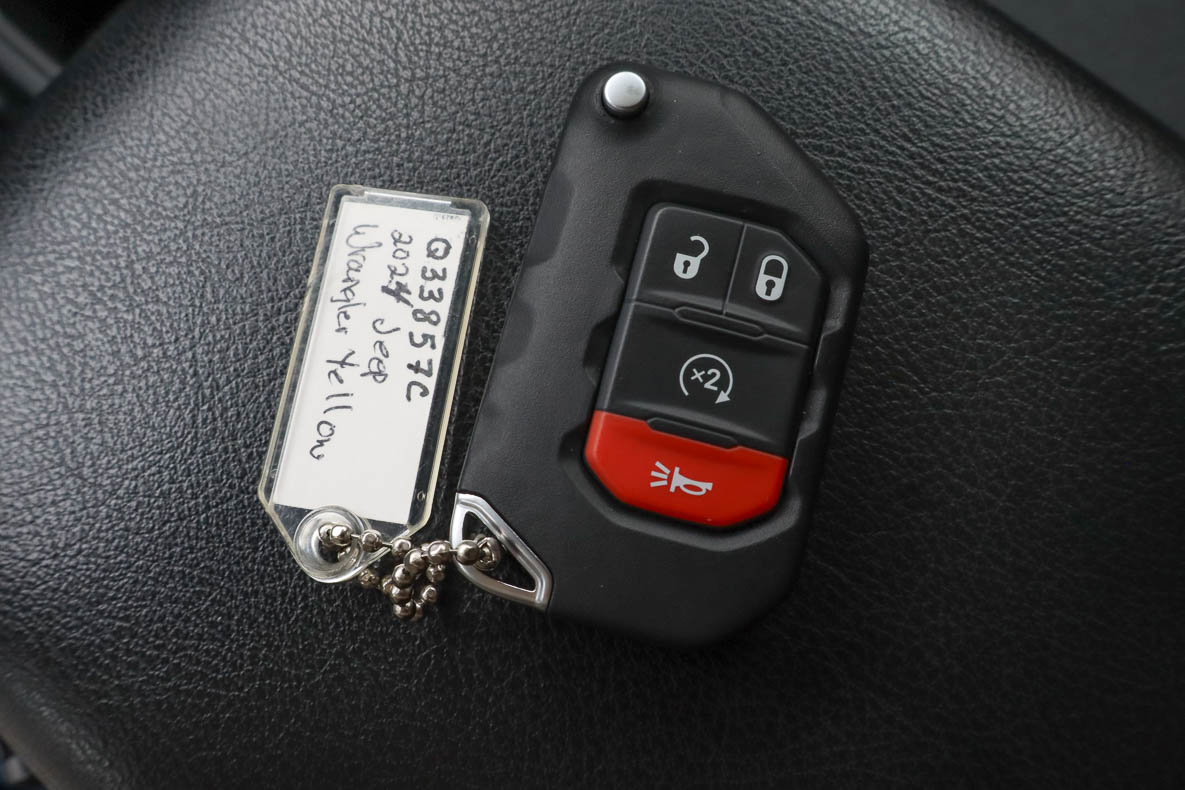 Used 2024 Jeep Wrangler Willys AWD/4WD image 35
