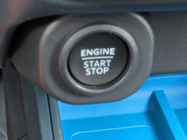 New 2026 Ford Maverick XLT w/ XLT Luxury Package FWD image 26