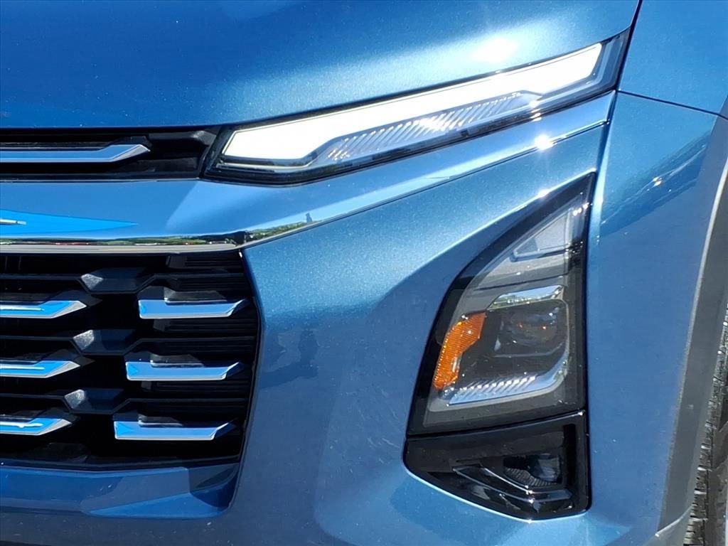 Used 2025 Chevrolet Equinox LT w/ Convenience Package II AWD/4WD image 8