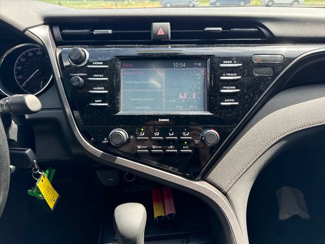 Used 2020 Toyota Camry LE FWD image 26
