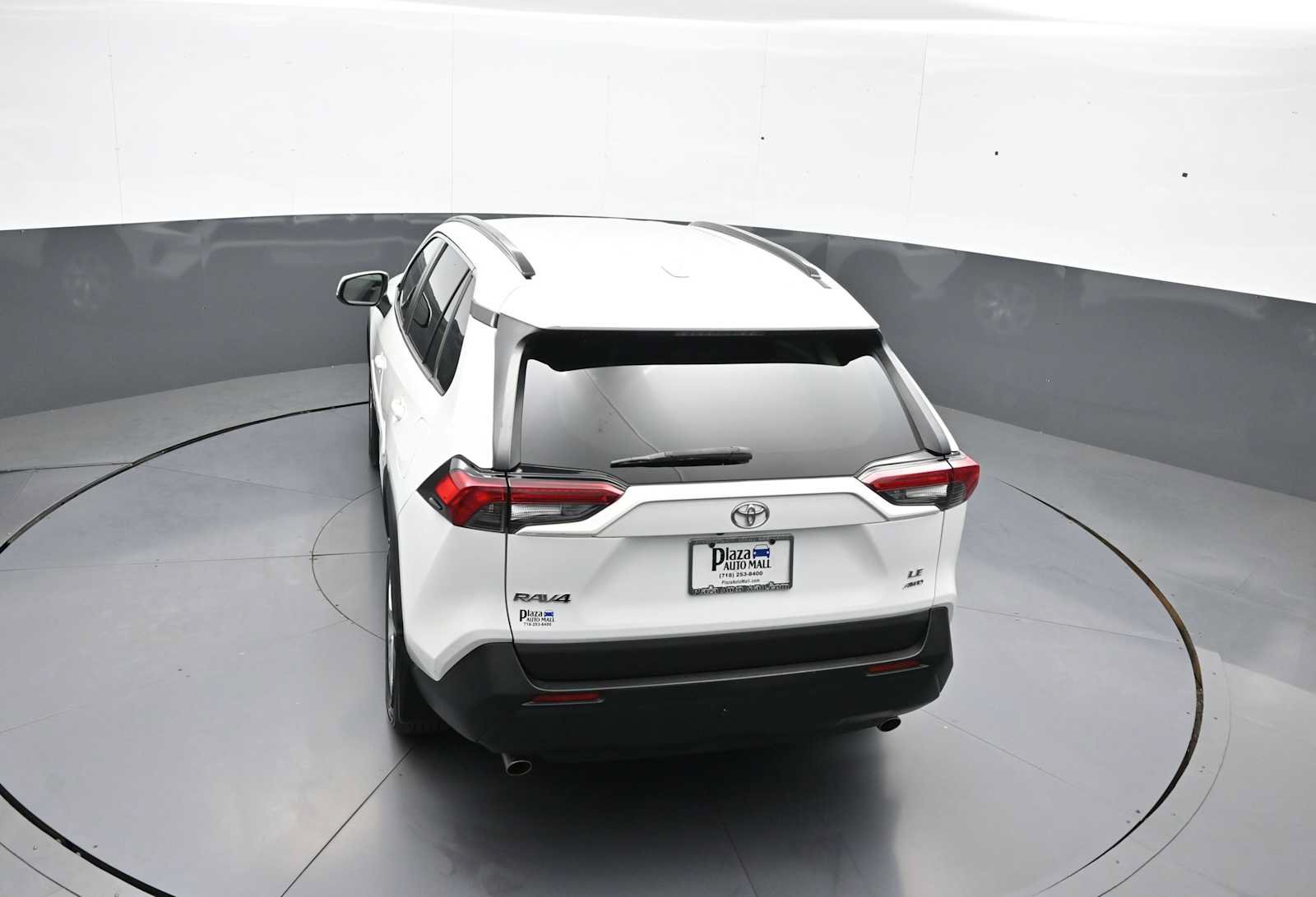 Used 2019 Toyota RAV4 LE w/ All Weather Liner Package AWD/4WD image 37