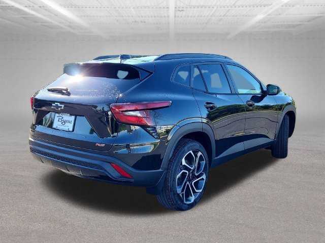 New 2026 Chevrolet Trax RS w/ Sunroof Package FWD image 7