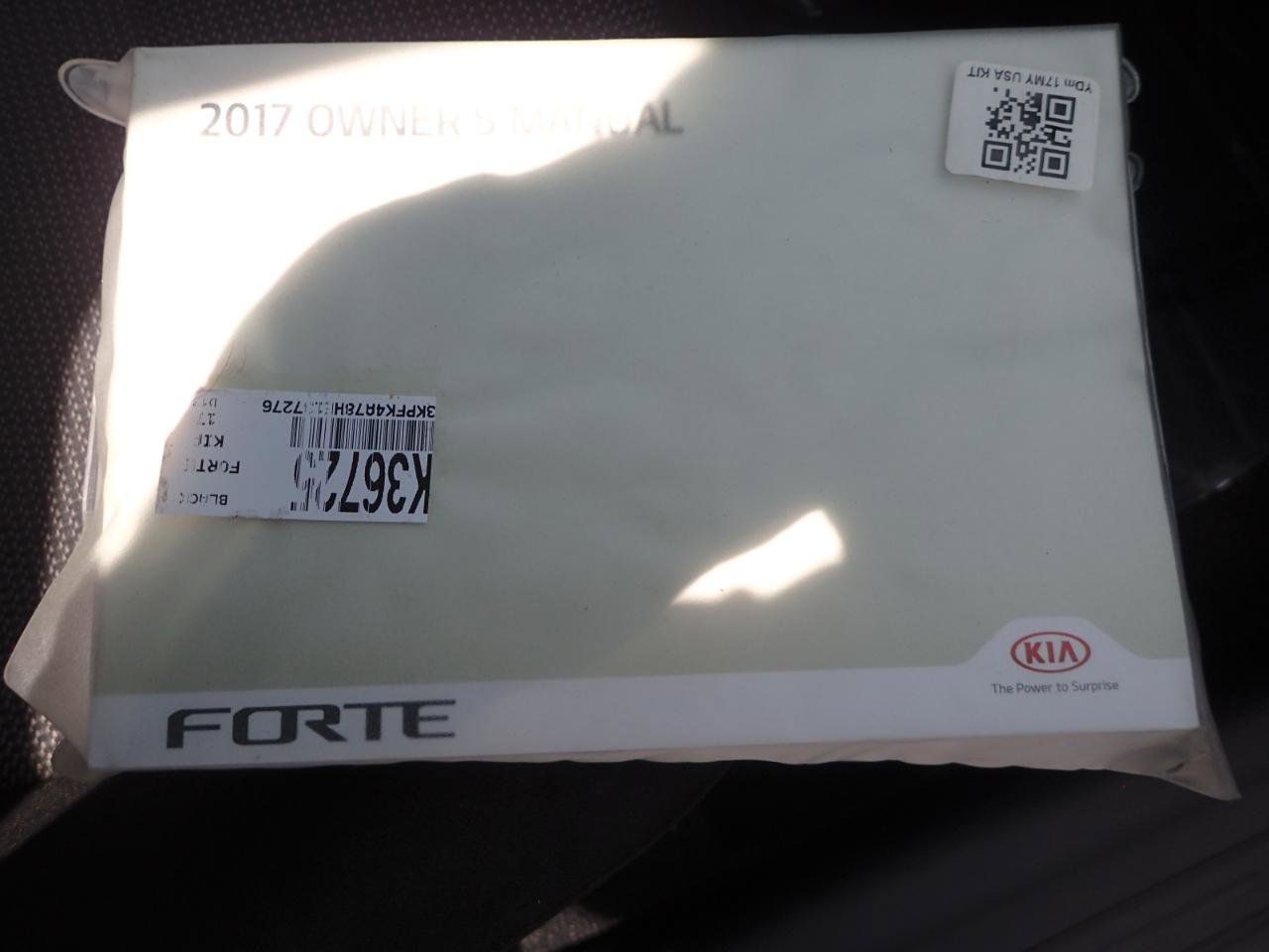 Used 2017 Kia Forte LX FWD image 22