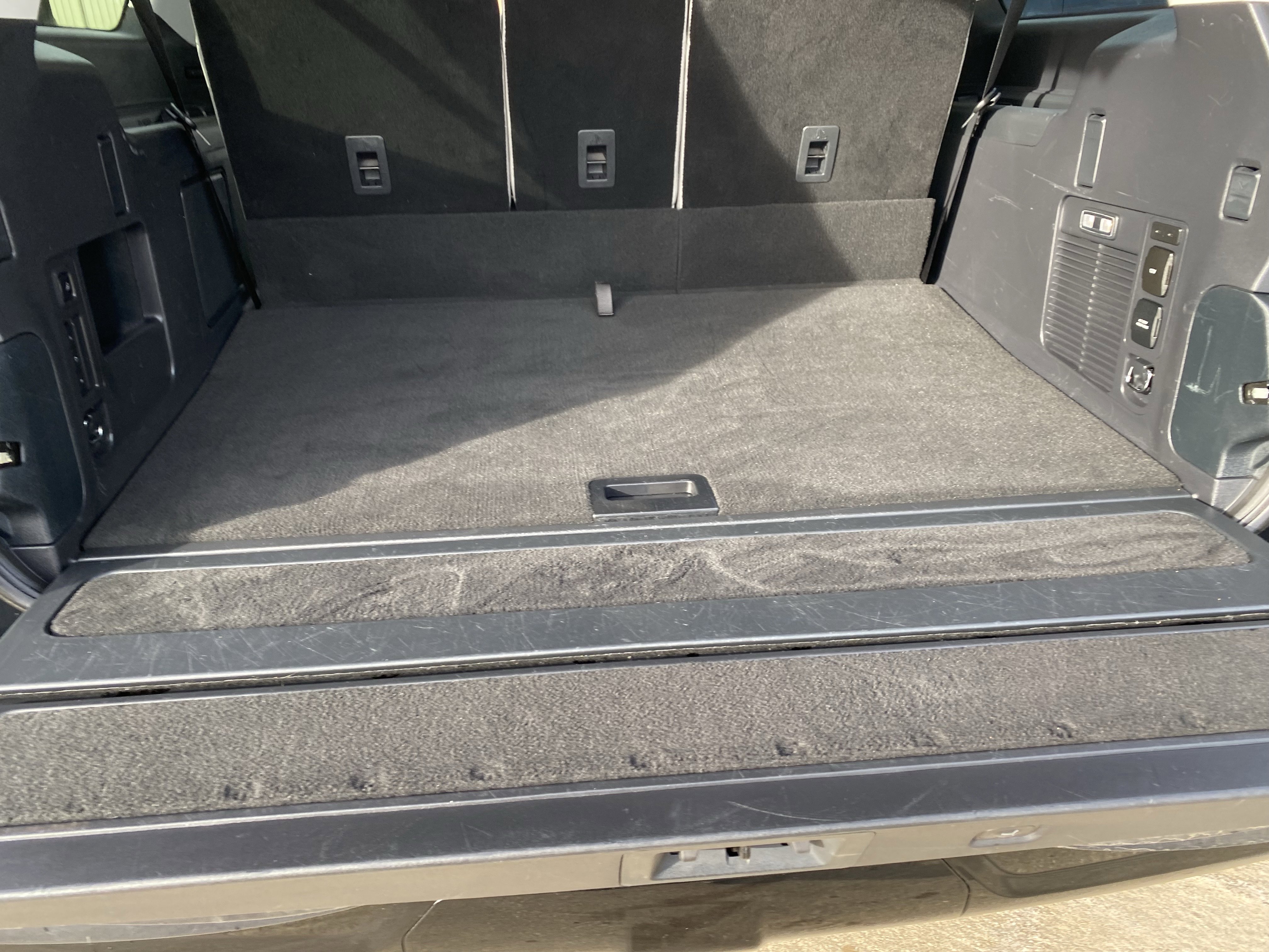 Used 2025 Lincoln Navigator L Reserve image 10