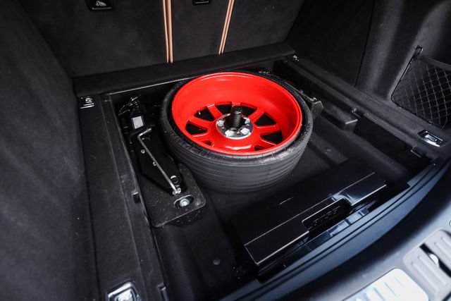 Used 2022 Porsche Macan AWD/4WD image 86